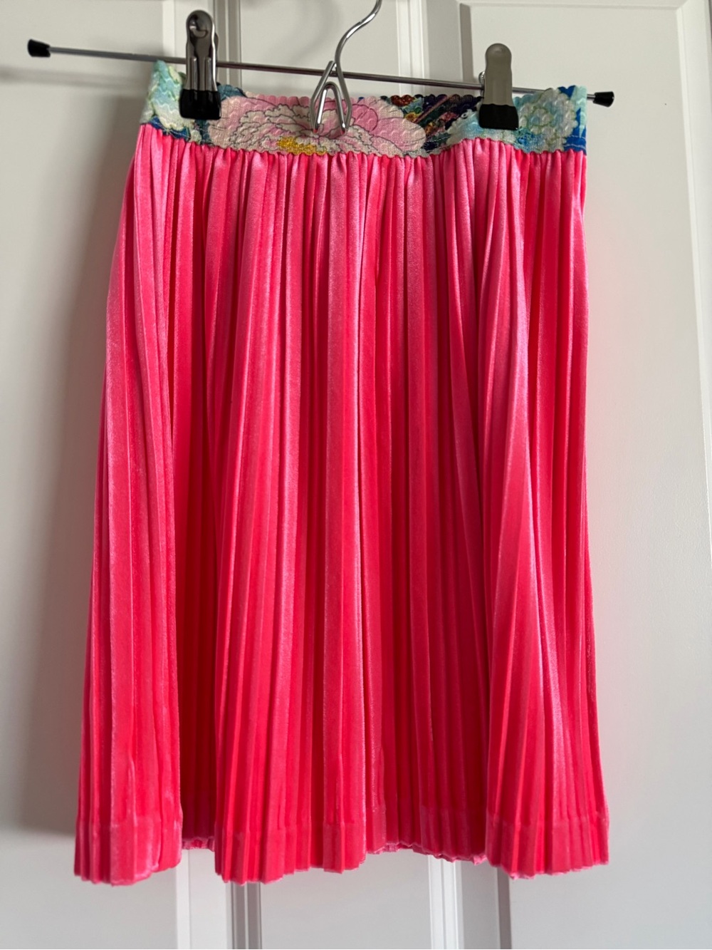 Billieblush Bright Pink Pleated Midi Skirt with Floral Waistband